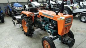 Kubota L140